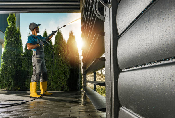 Best Garage Pressure Washing  in Stowell, TX